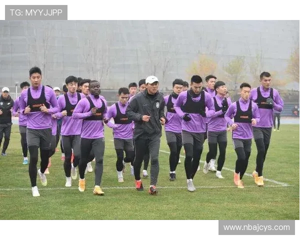 qy球友会体育官网为足球迷提供丰富的赛事资讯、球队新闻和球员动态信息